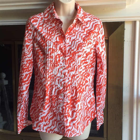 Tyler Boe Tops - Tyler Boe pleated button down top 100% cotton Sz 4